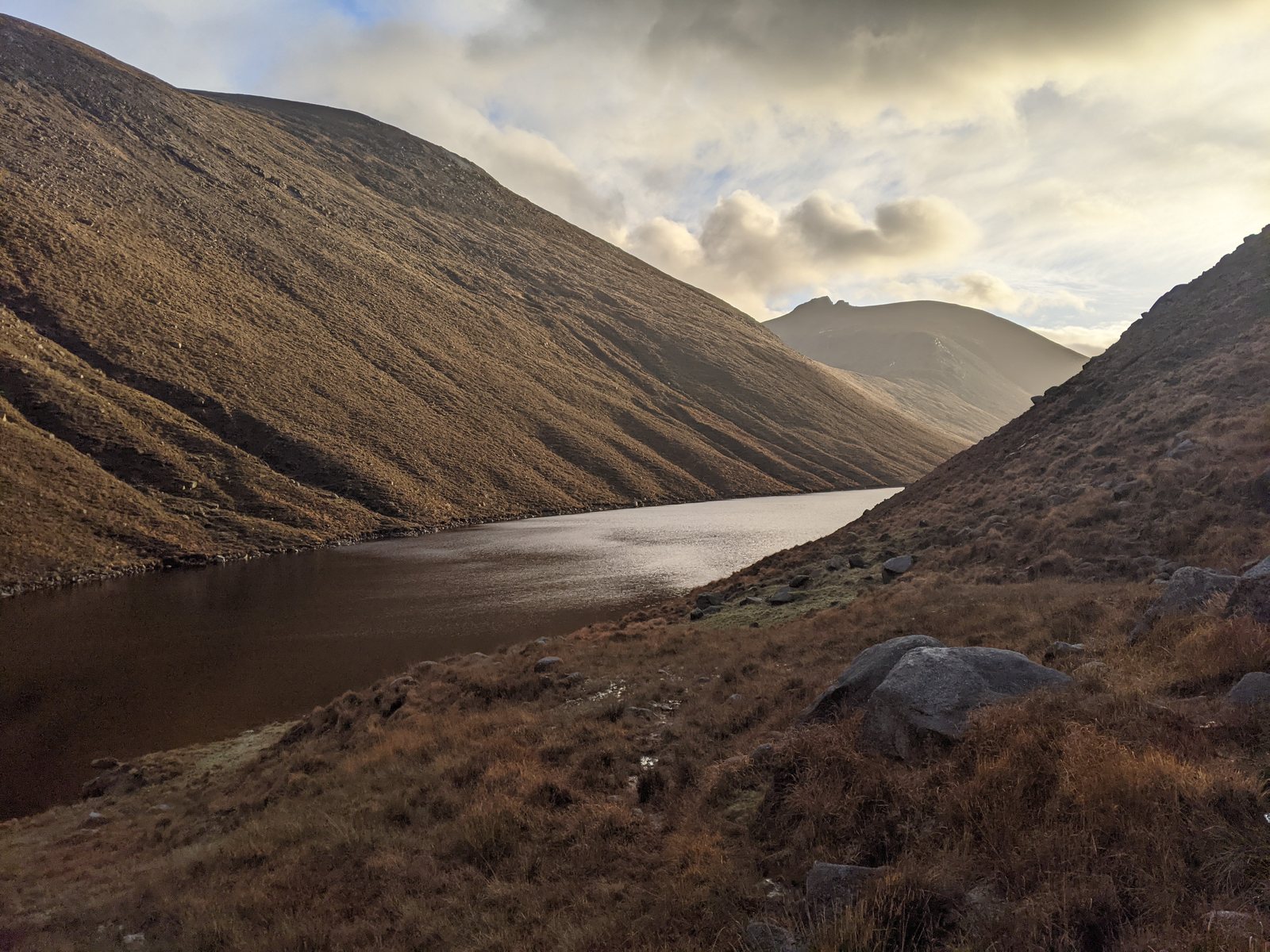 Ben Crom Reservoir beneath Slieve Bearnagh